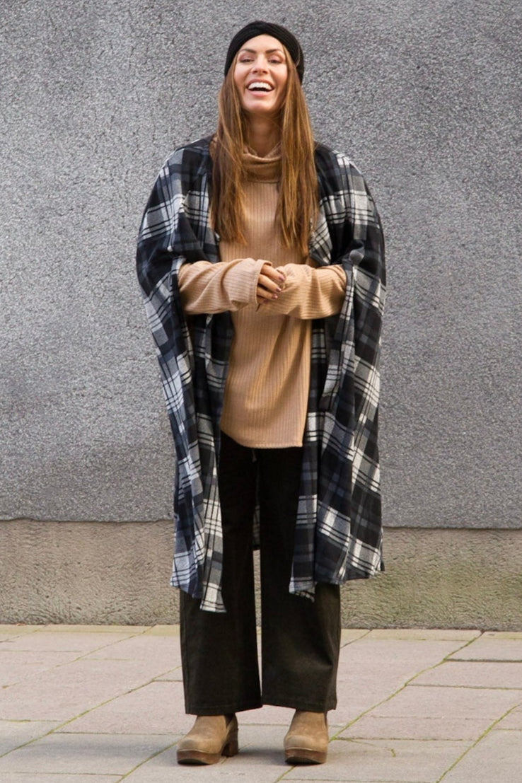 Svart Cape Havö Chequered Black
