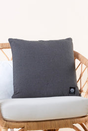 Harmaa tyynynpäällinen 50x50 tavallinen harmaa