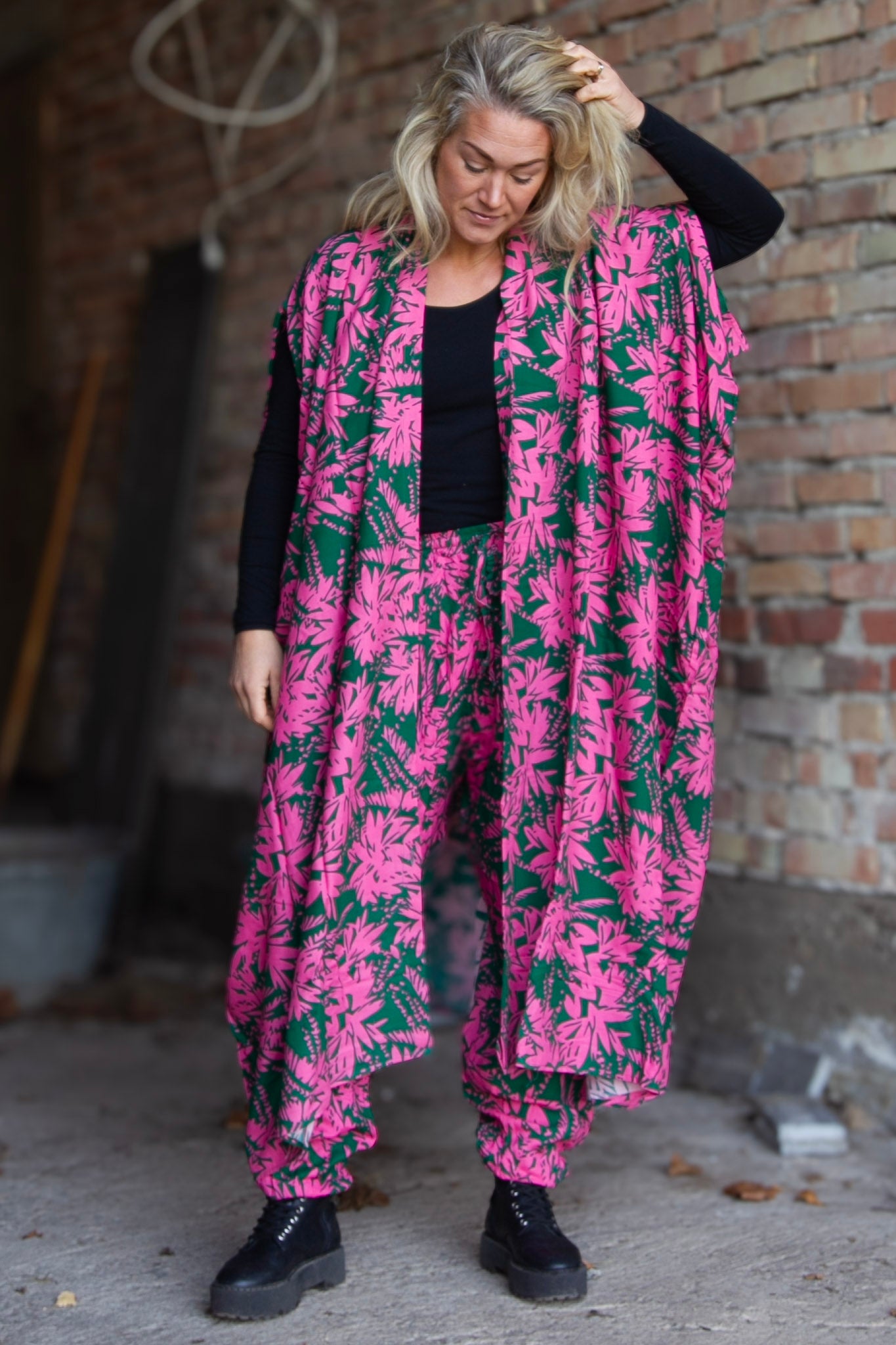 Grön/Rosa Bladmönstrad Kaftan Klänning Flower Sea Green Pink