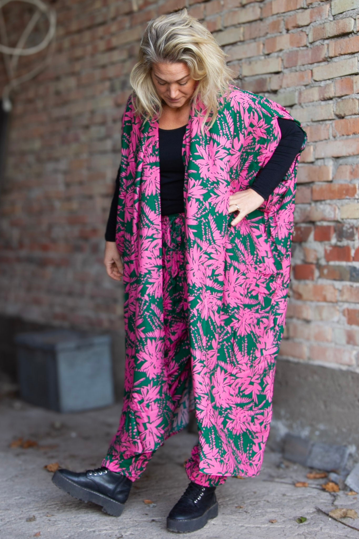 Grön/Rosa Bladmönstrad Kaftan Klänning Flower Sea Green Pink