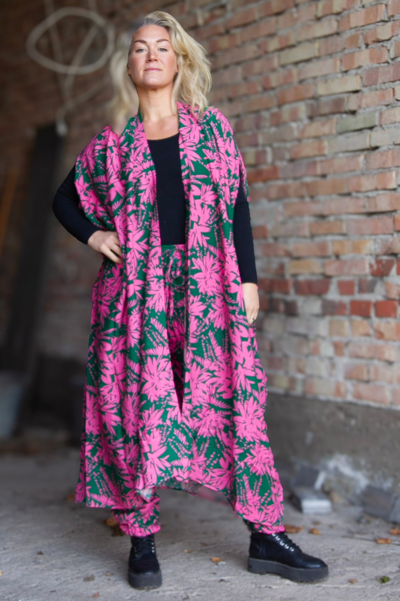 Grön/Rosa Bladmönstrad Kaftan Klänning Flower Sea Green Pink