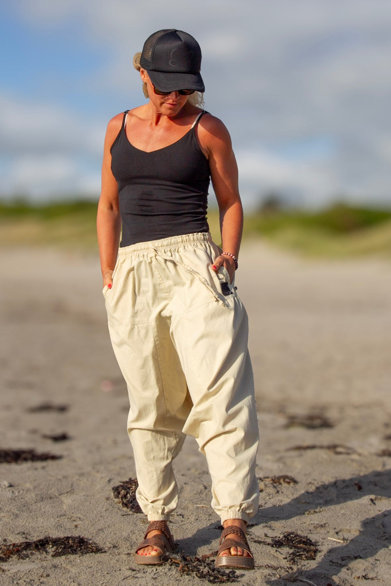 Krämvit Haremsbyxa Yogi Cargo Cream Yellow