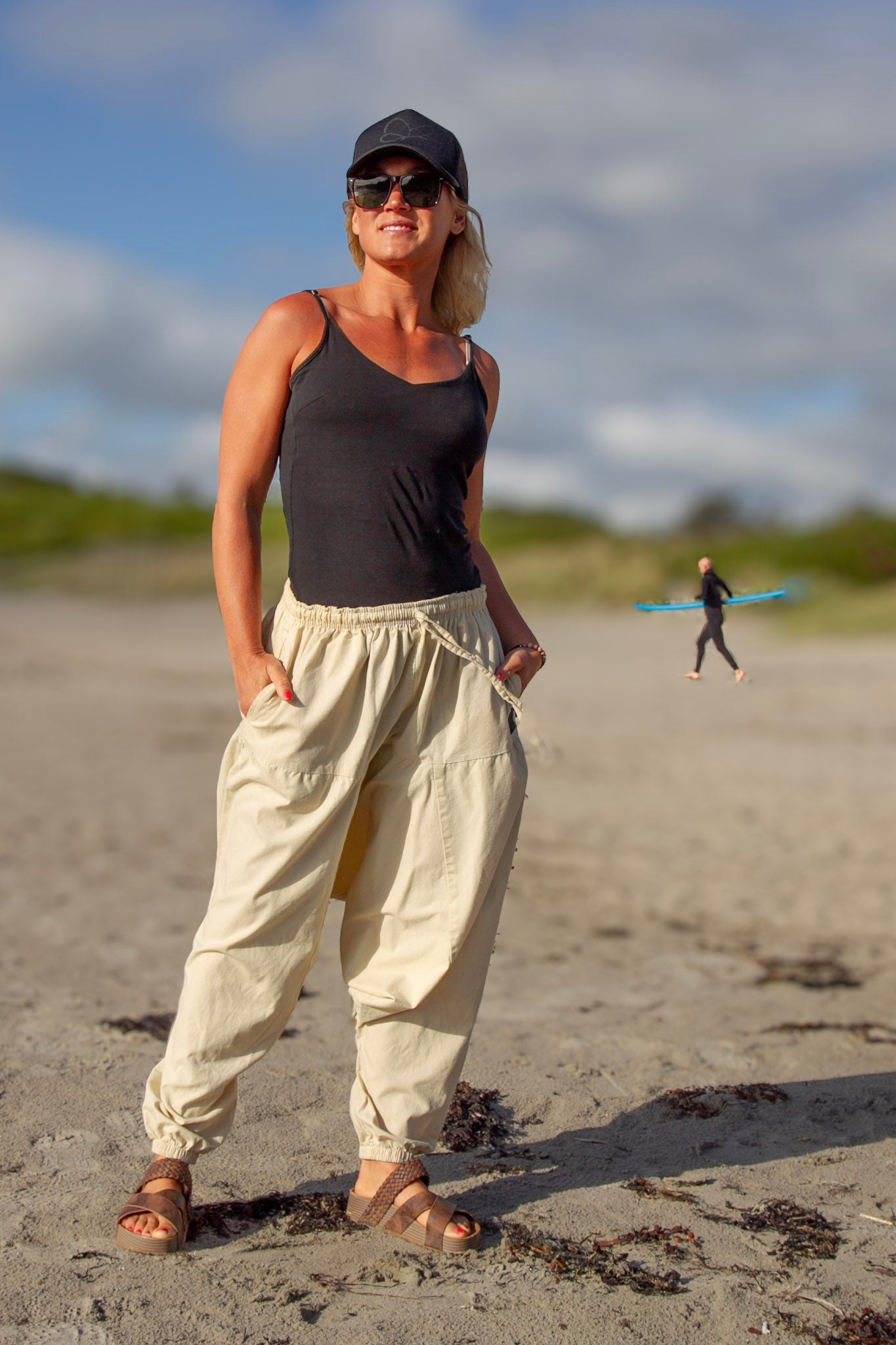 Krämvit Haremsbyxa Yogi Cargo Cream Yellow