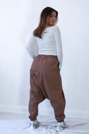 Mörkbeige Haremsbyxa Yogi Cargo Dark Beige