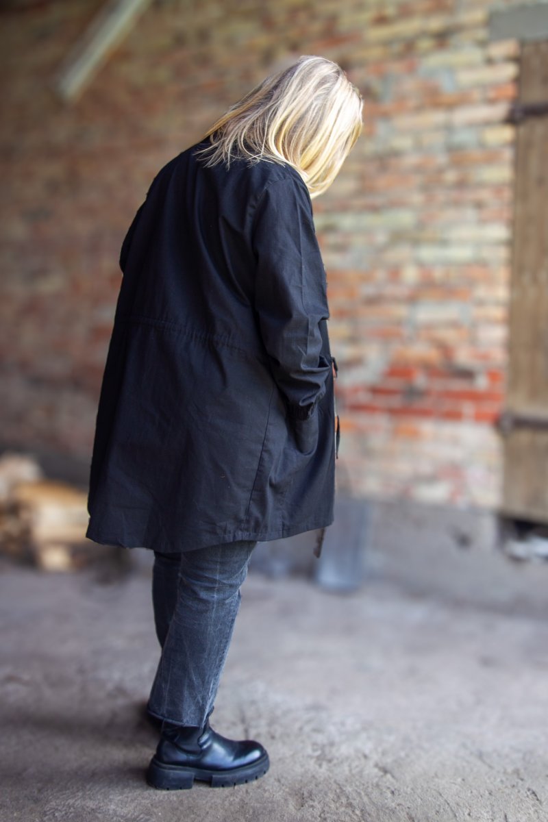 Svart Cargojacka Abisko Black