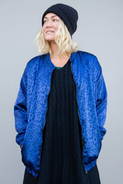 Blauwe luipaardprint jas Koster Blue