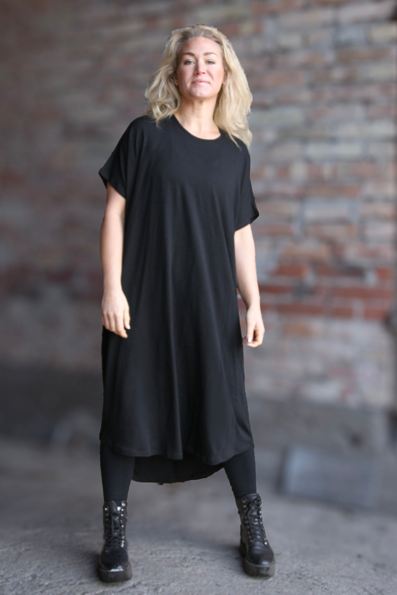 Svart Ribbad Klänning Eveline Black