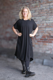 Svart Ribbad Klänning Eveline Black