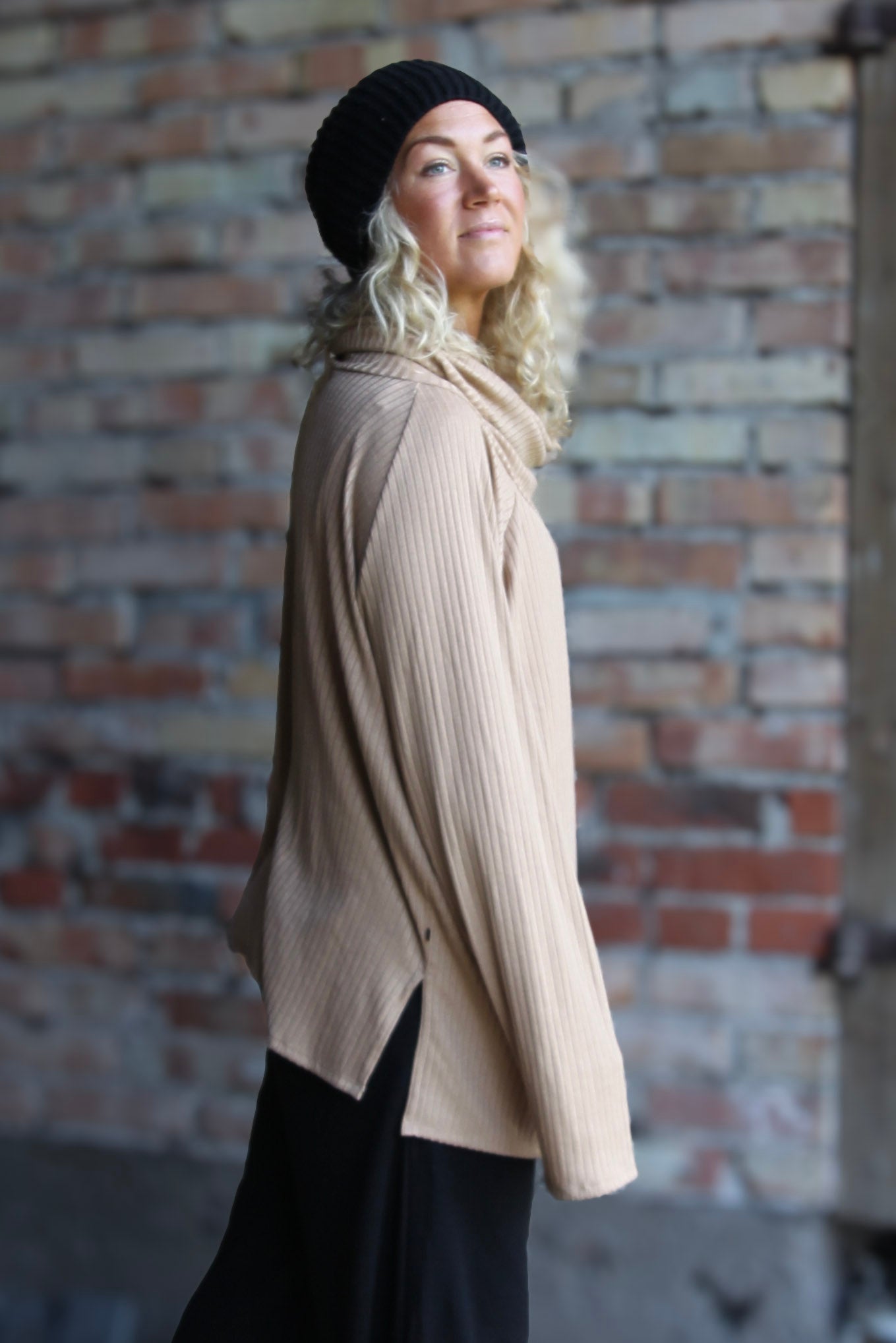 Beige Poloshirt Embrace Beige