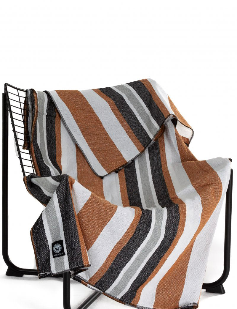 Brun_Vit_Filt_Brown_White_251.jpg
