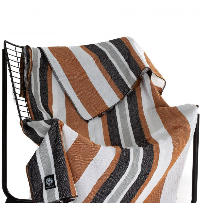 Brun_Vit_Filt_Brown_White_251.jpg