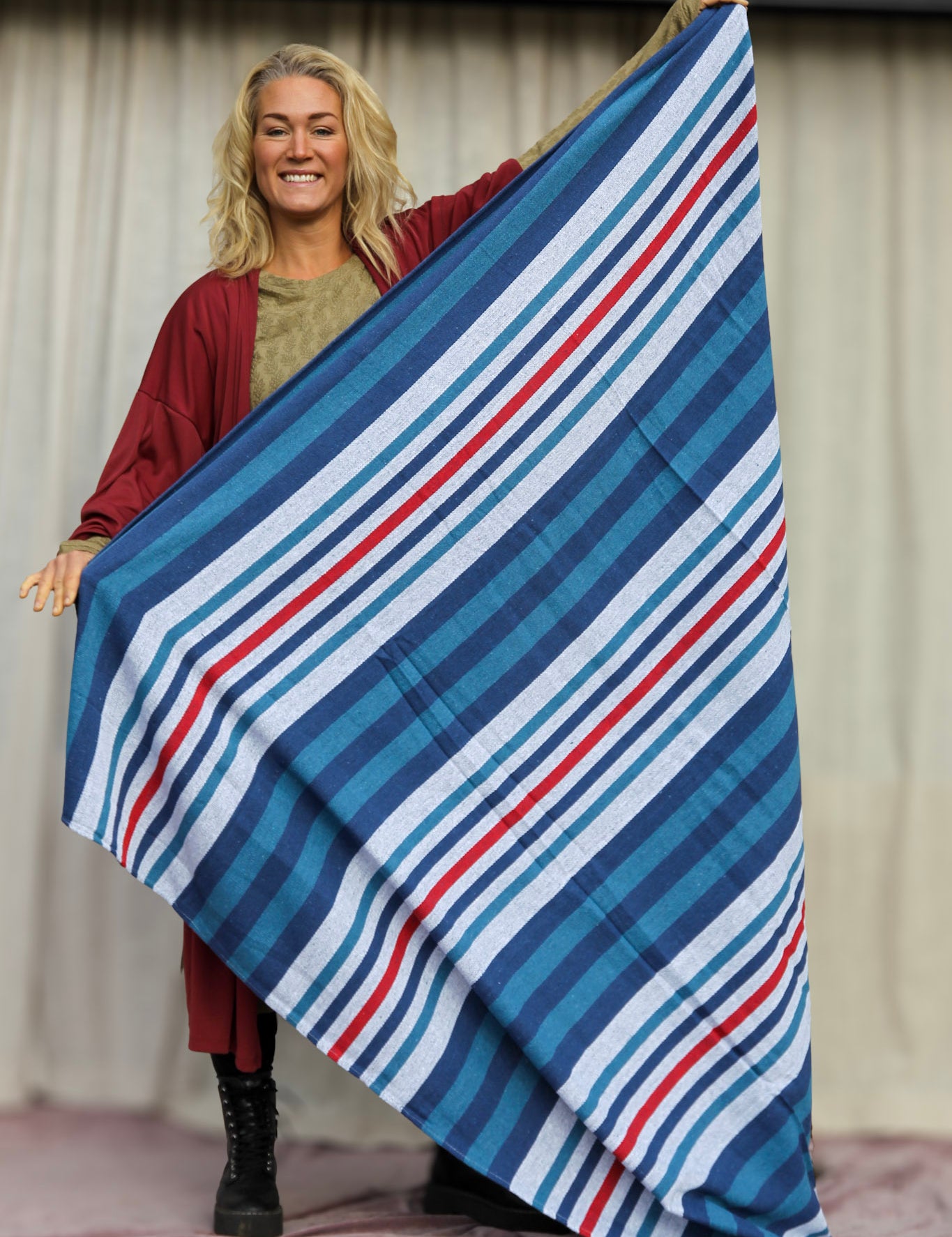 Filt_Blue_White_Stripe_251.jpg