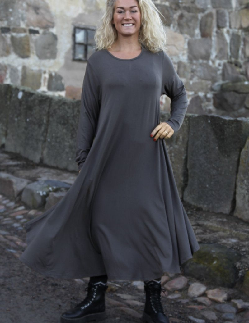 Gra_Klanning_Ballerina_Longsleeve_Dark_Grey_252.jpg