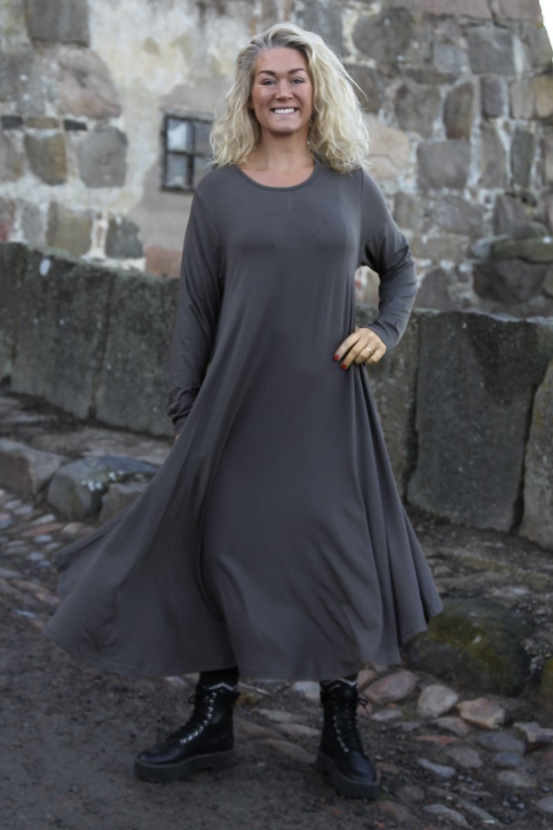 Grå kjole Ballerina langærmet mørkegrå