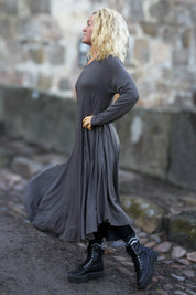 Grå kjole Ballerina langærmet mørkegrå