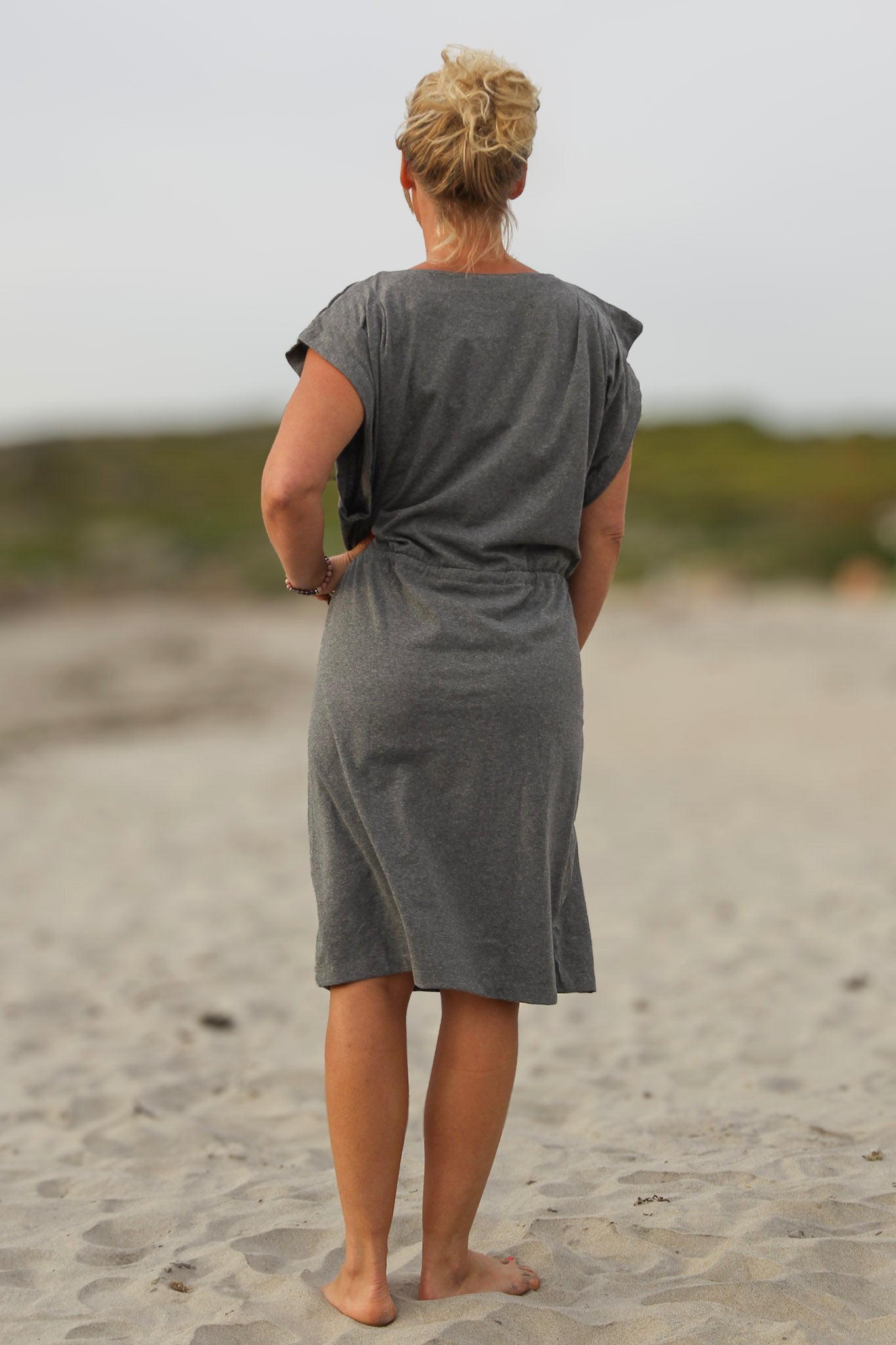Graues Kleid Lusie Grey