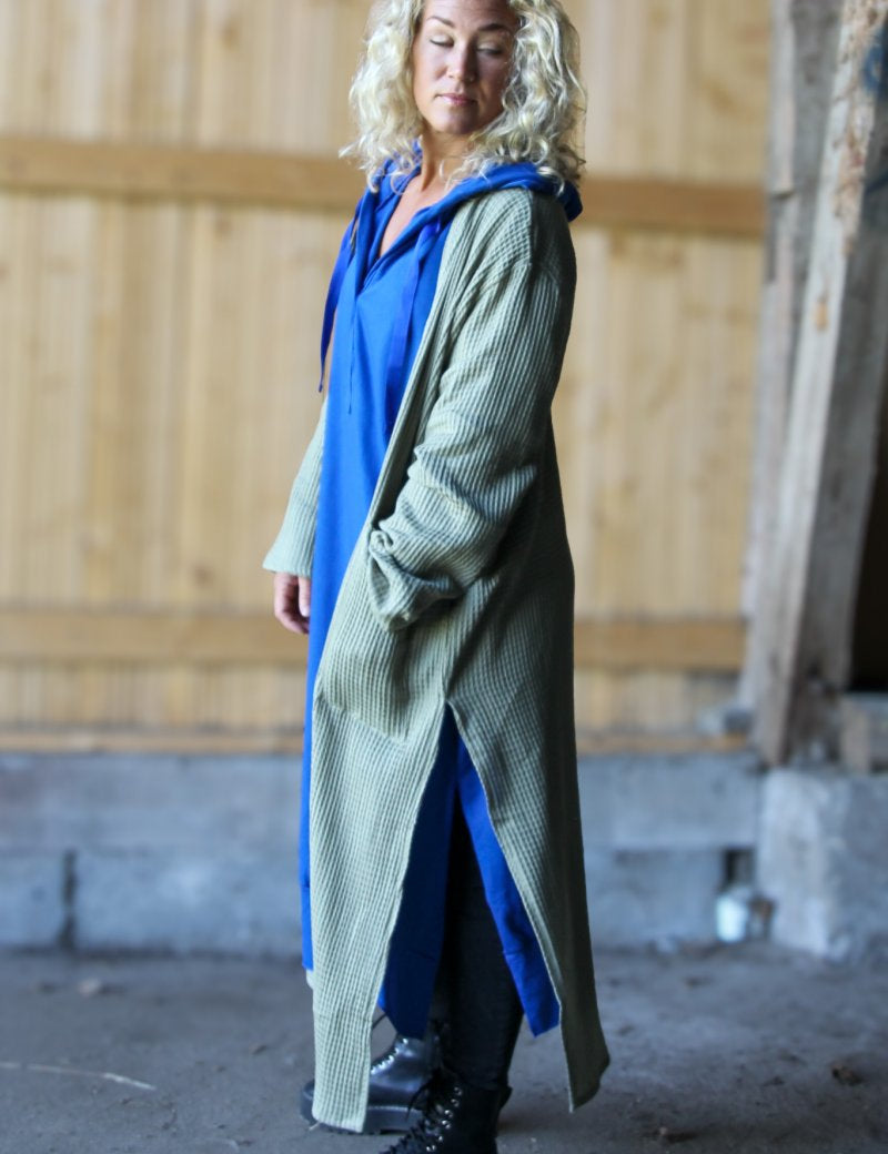 Gron_Kimono_Cardi_Long_Elm_Green_251.jpg
