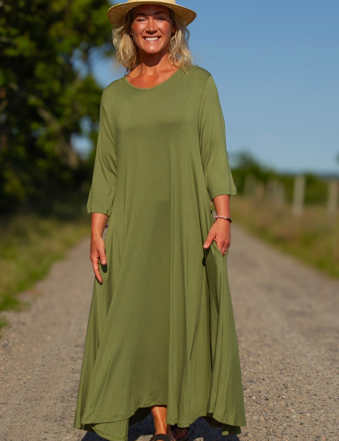 Gron_Klanning_Ballerina_V-Neck_Long_Green142.jpg