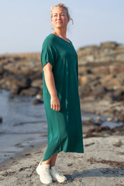 Grünes Kleid Eveline Smokepine Green