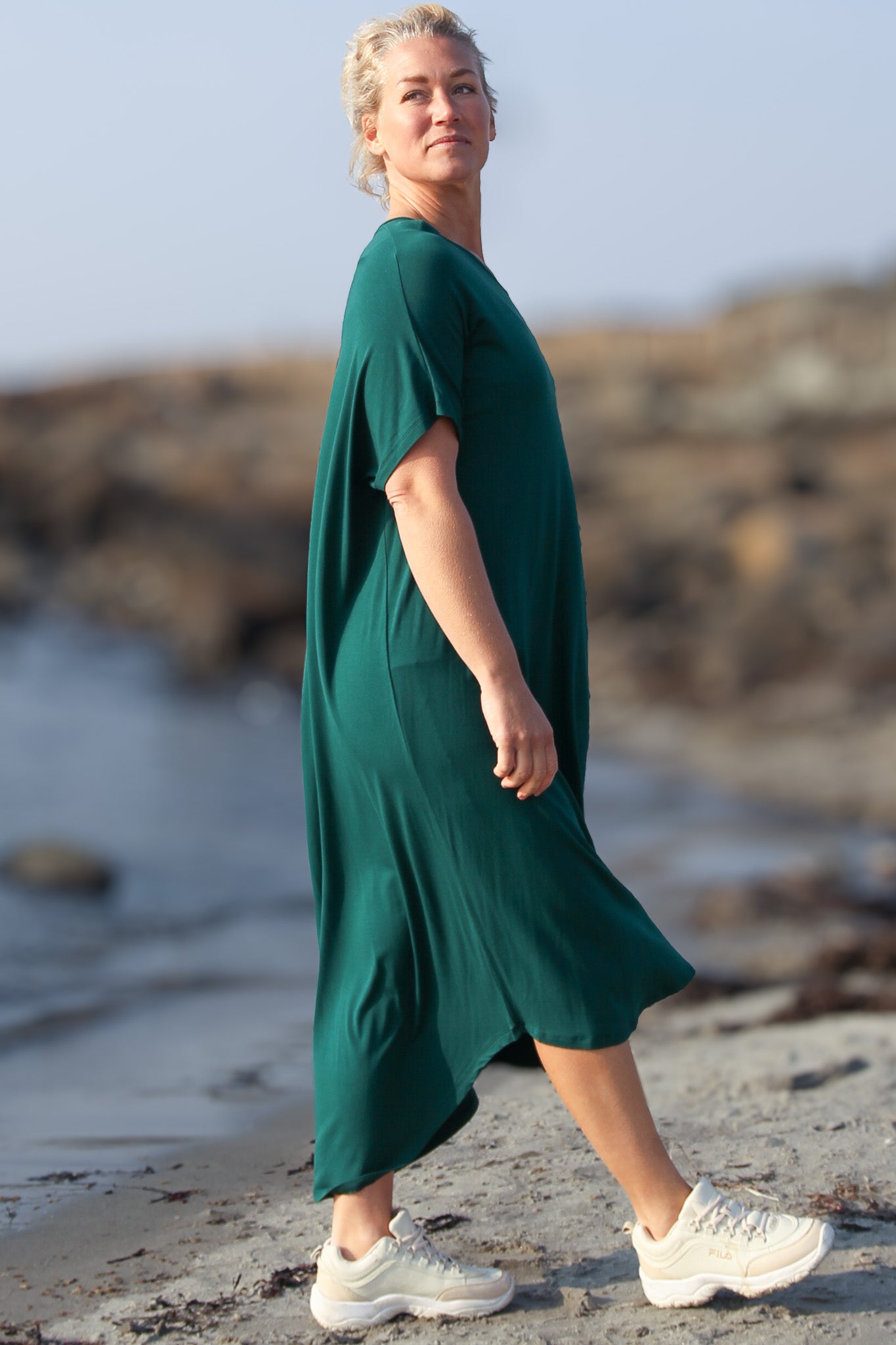 Grünes Kleid Eveline Smokepine Green