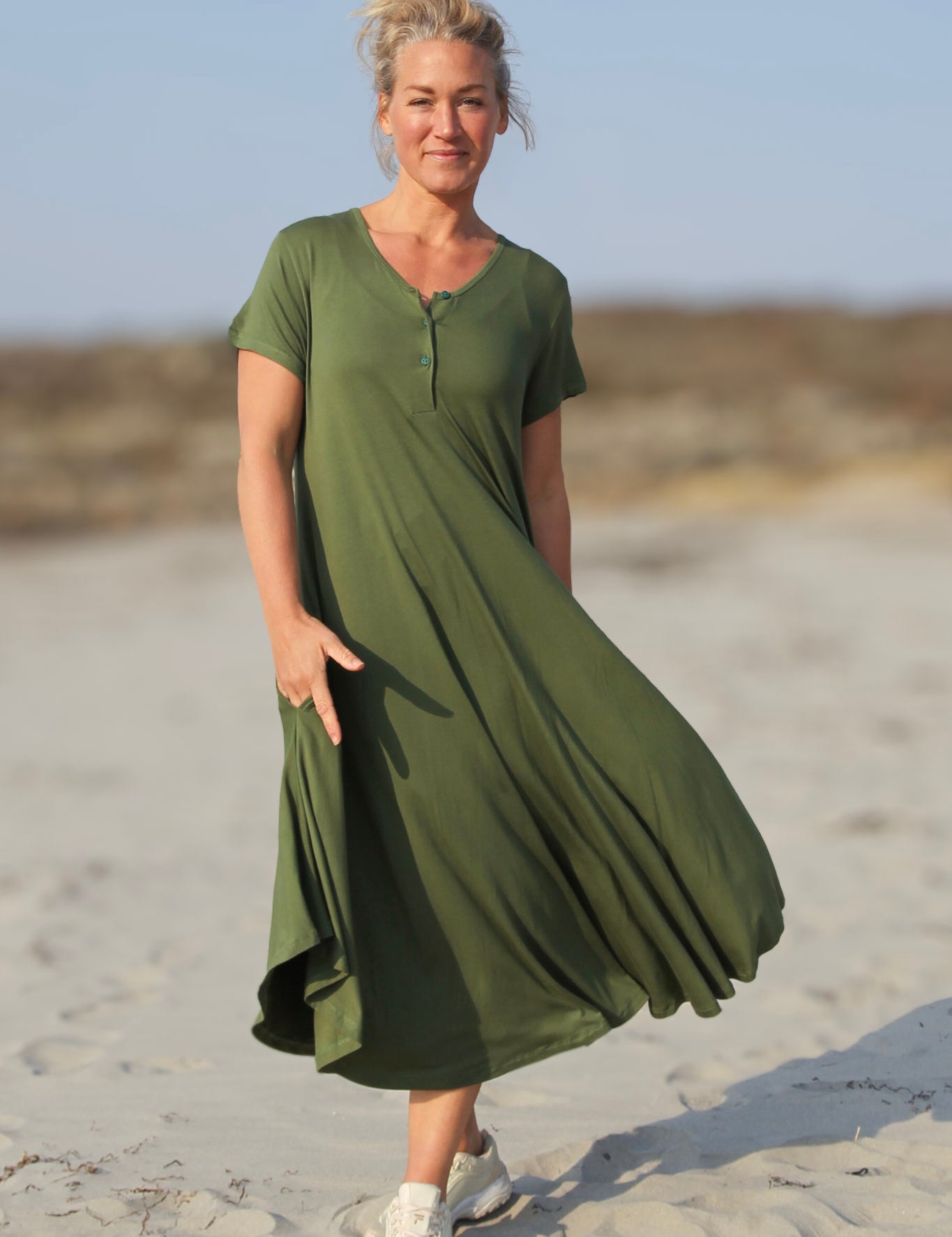 Gron_Klanning_Lillyane_Long_Warm_Green_256.jpg