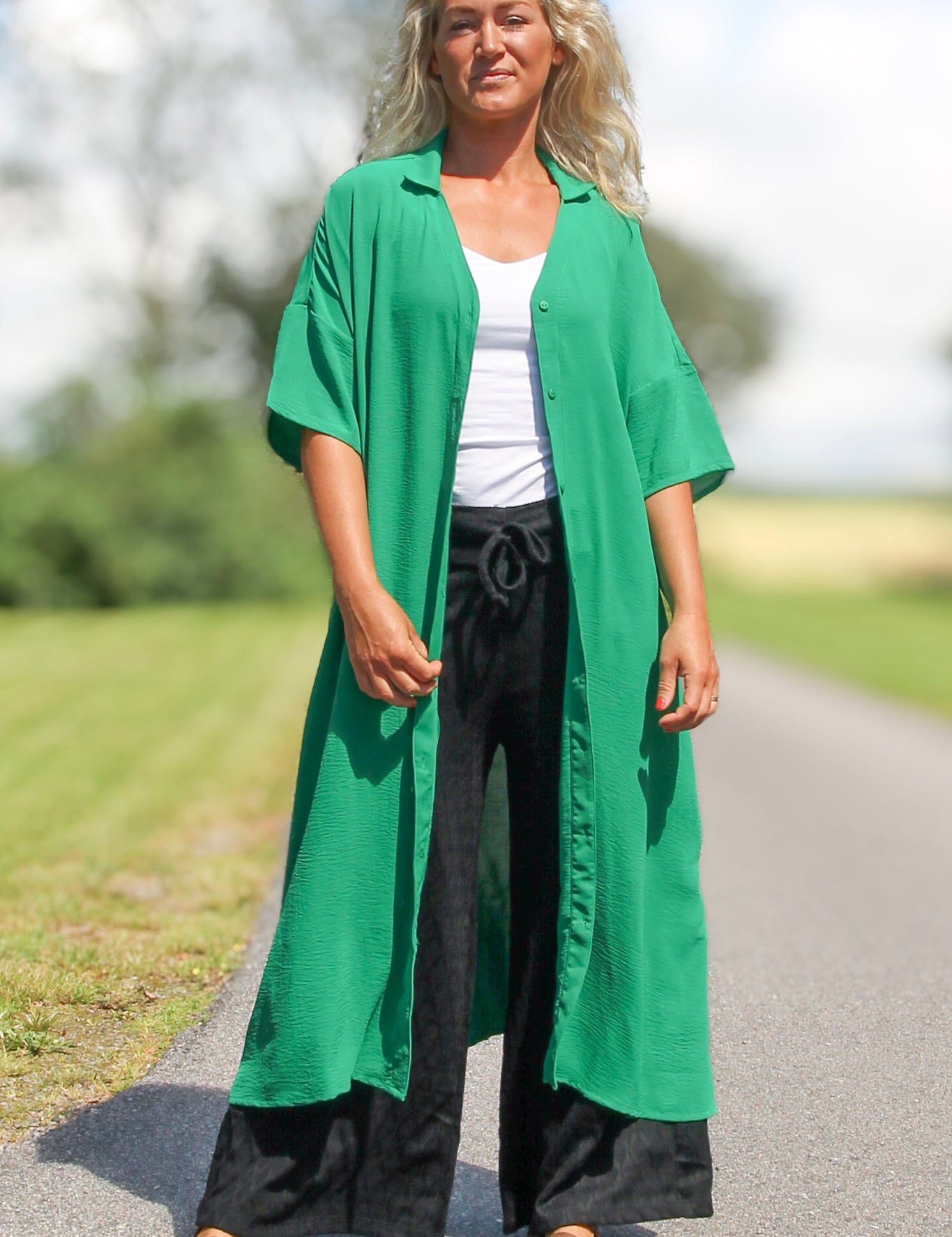 Gron_Klanning_Sahara_Longshirt_Green_251_b0e48a98-181b-4ba8-b93f-f2e1fb84eaba.jpg