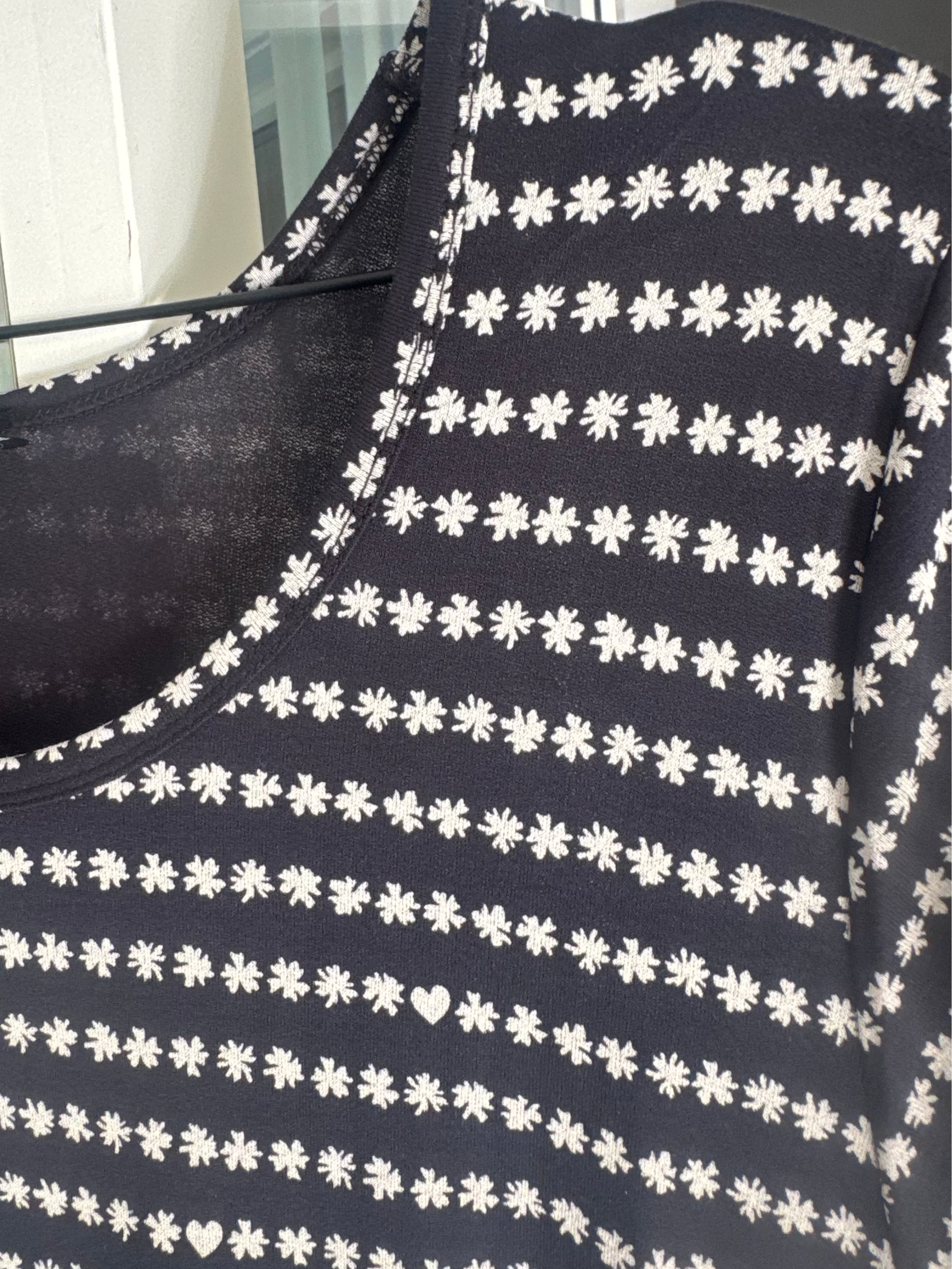 Svart Blommig klänning Ballerina Short Sleeve Black Floral