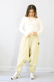 Krämvit Haremsbyxa Yogi Cargo Cream White