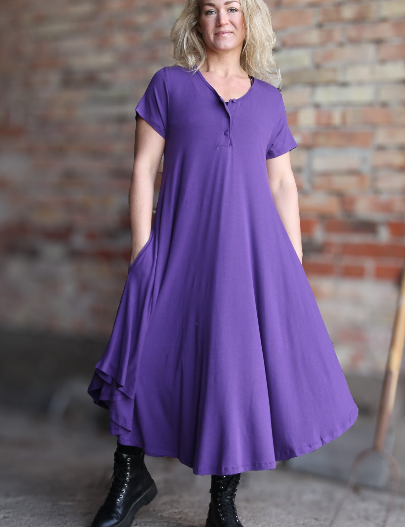 Lila_klanning_lilly_3.jpg