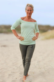 Mintgrüner Pullover Southy Green Pastures