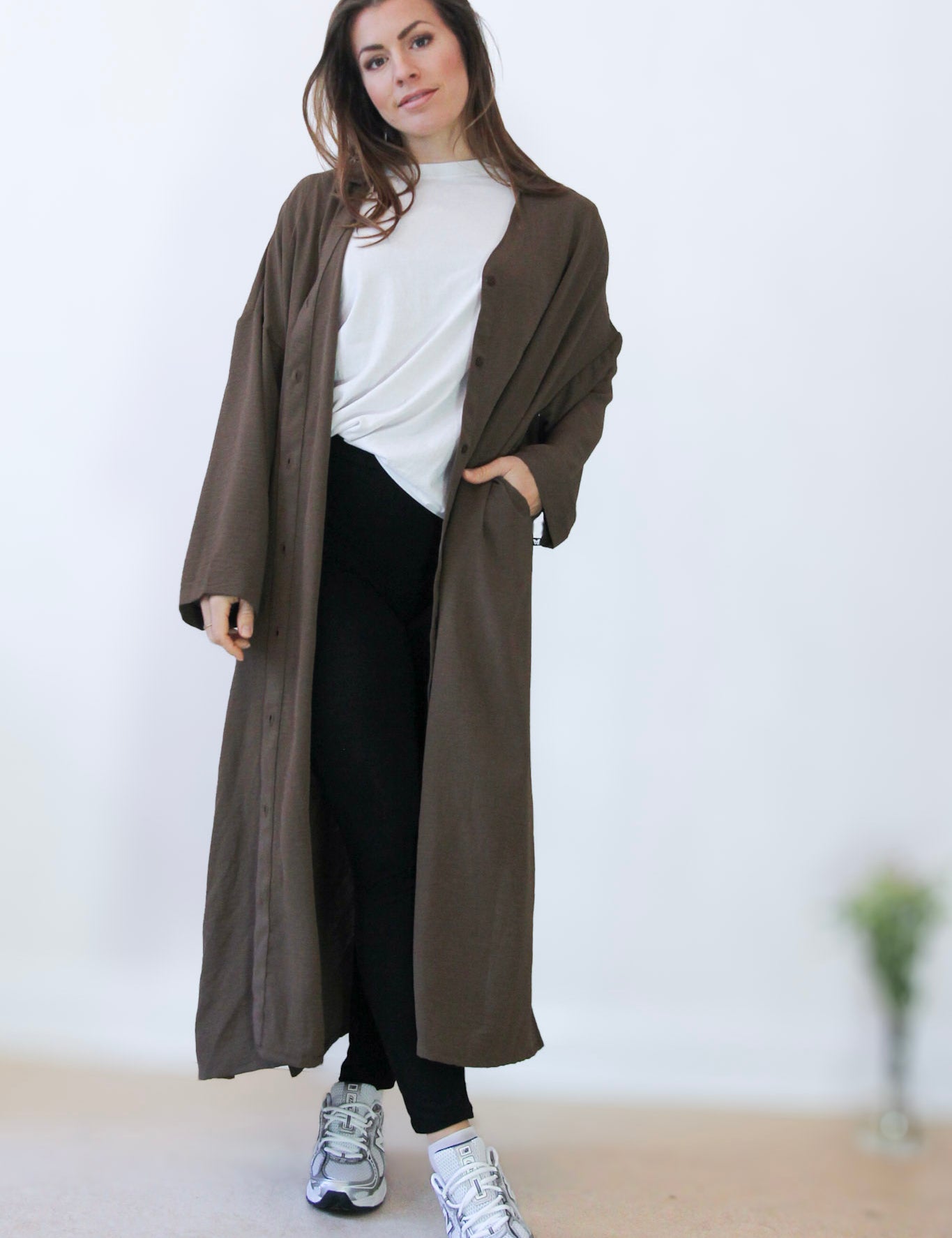Morkbrun_Klanning_Sahara_Longsleeve_Dark_Brown_254_7bb86866-8a19-46f2-bd3b-eb5f60b78d57.jpg