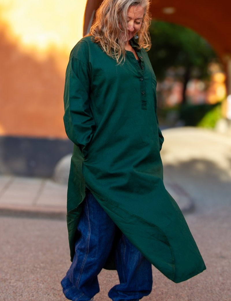 Morkgron_Skjortklanning_Dhaliz_Dark_Green_251.jpg