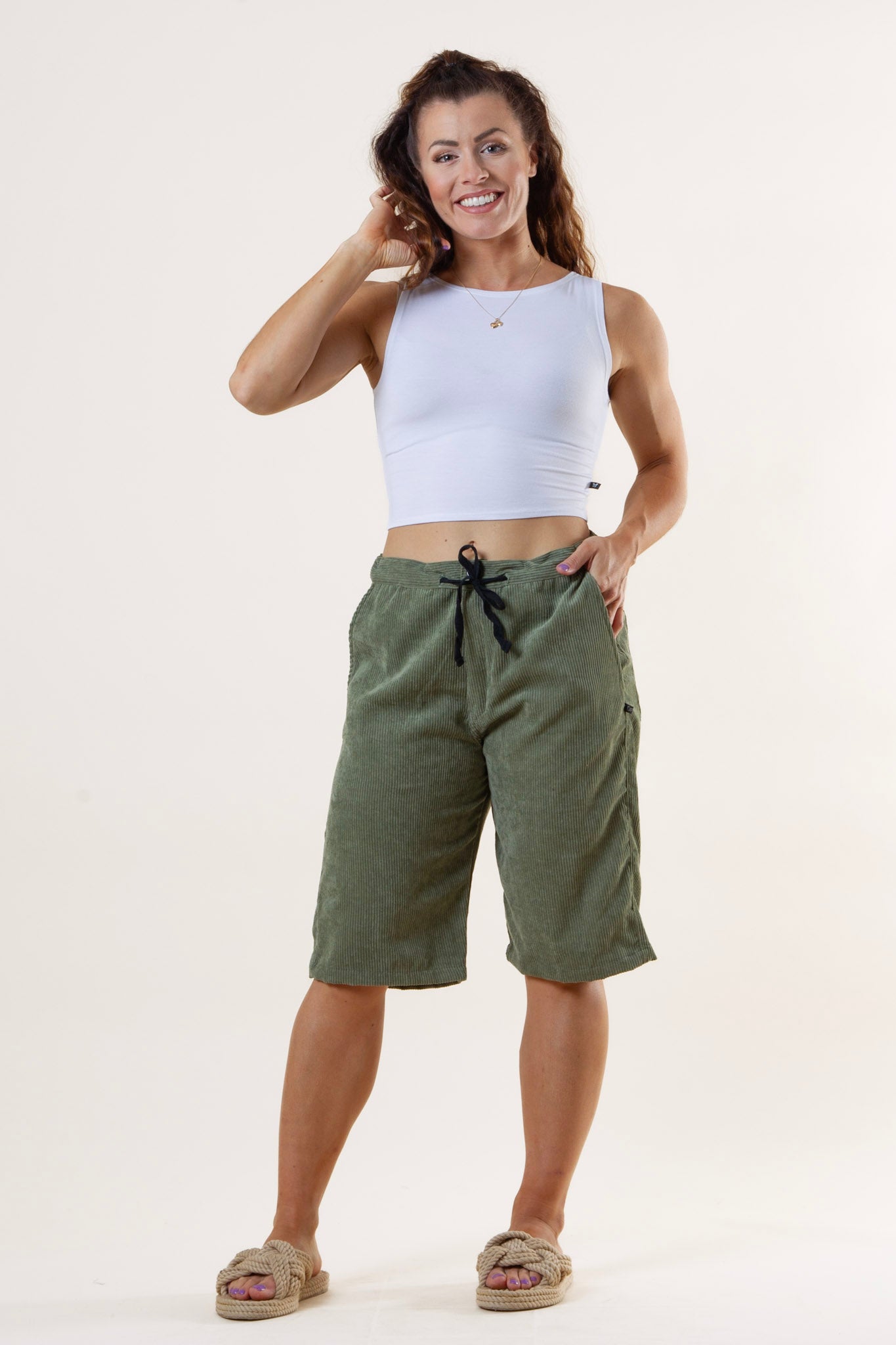 Sarek Cord Shorts Grønn