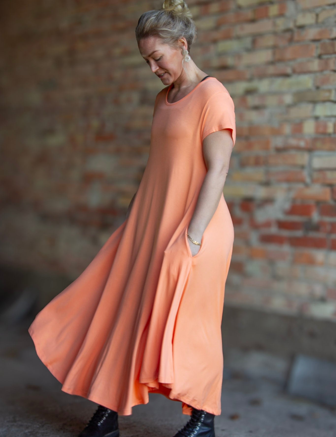 Orange_Klanning_Ballerina_Long_Orange_Potters240.jpg