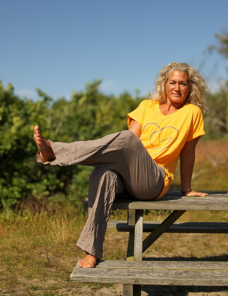 Orange_T-shirt_Amore_Orange_252.jpg