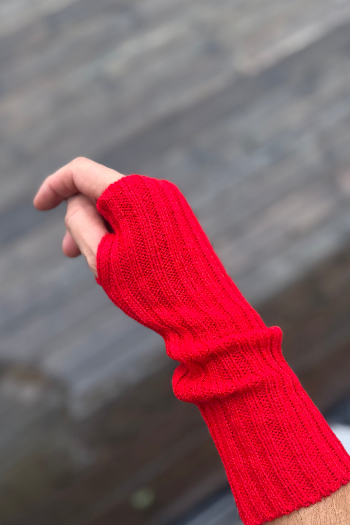 Röd Armvärmare Hedda Red