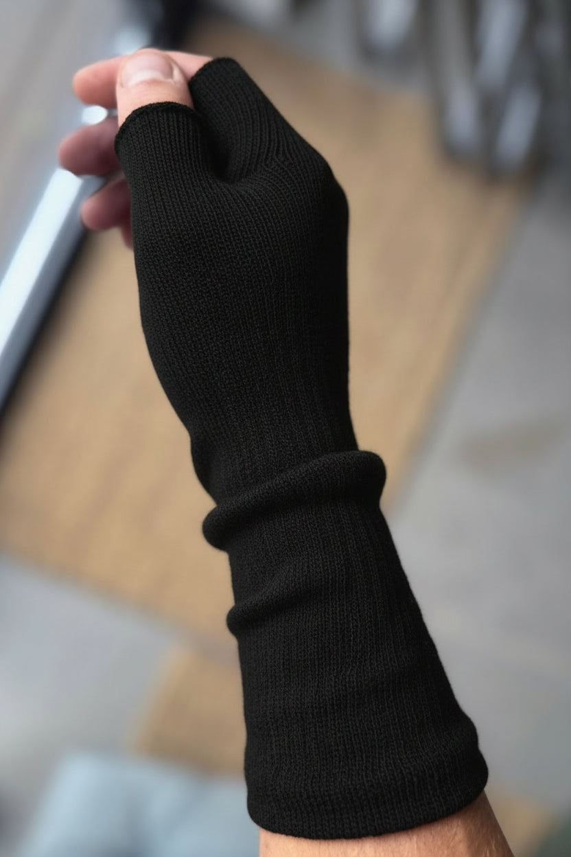 Svart Halvvante Tilda Winter Black