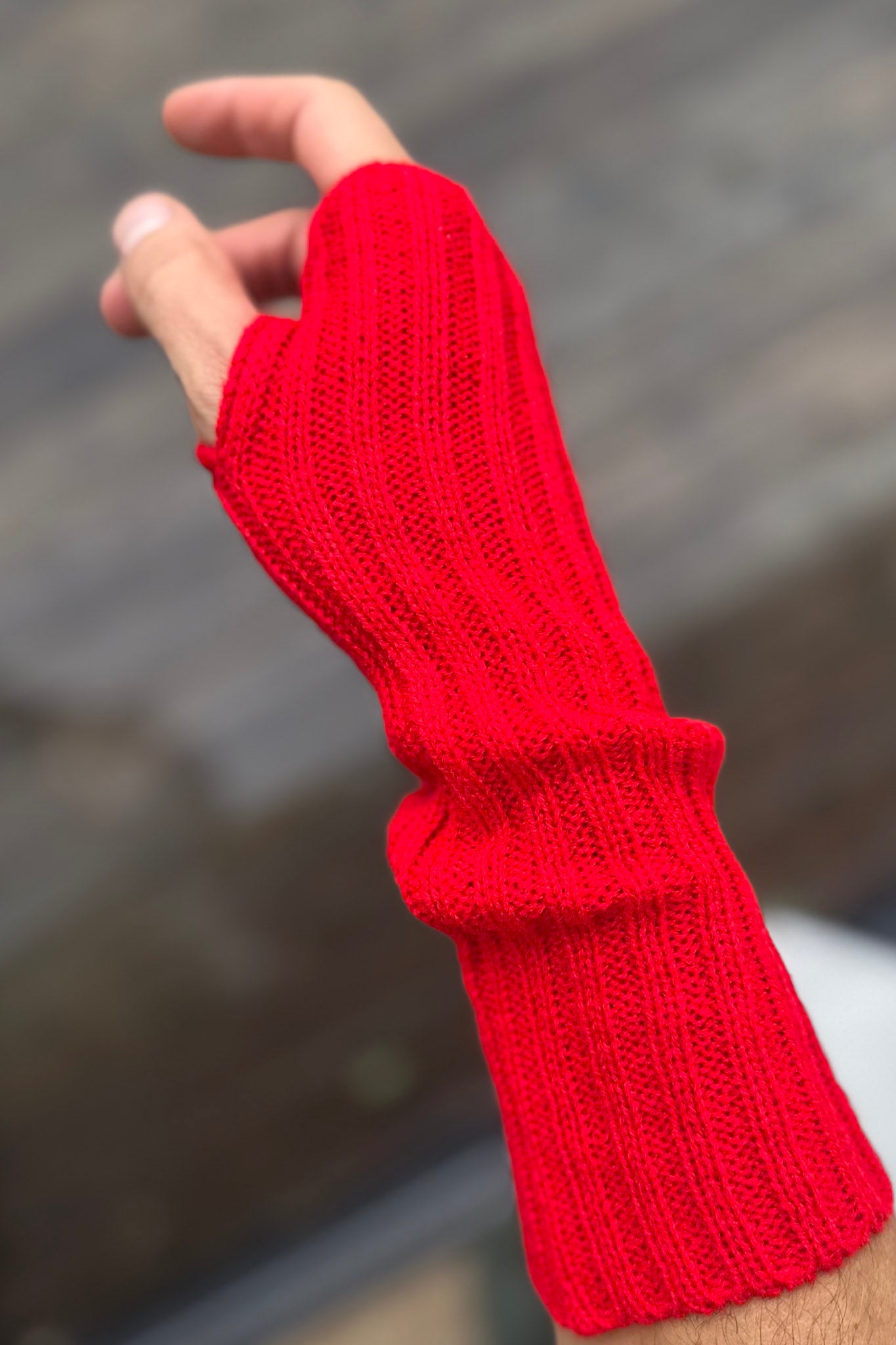Röd Armvärmare Hedda Red
