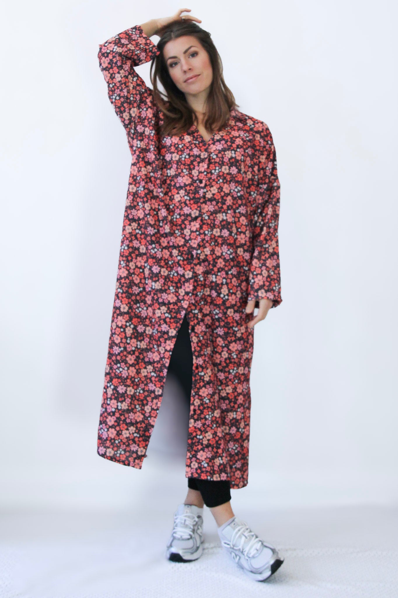 Röd Blommig Klänning Sahara Longsleeve Red Flower