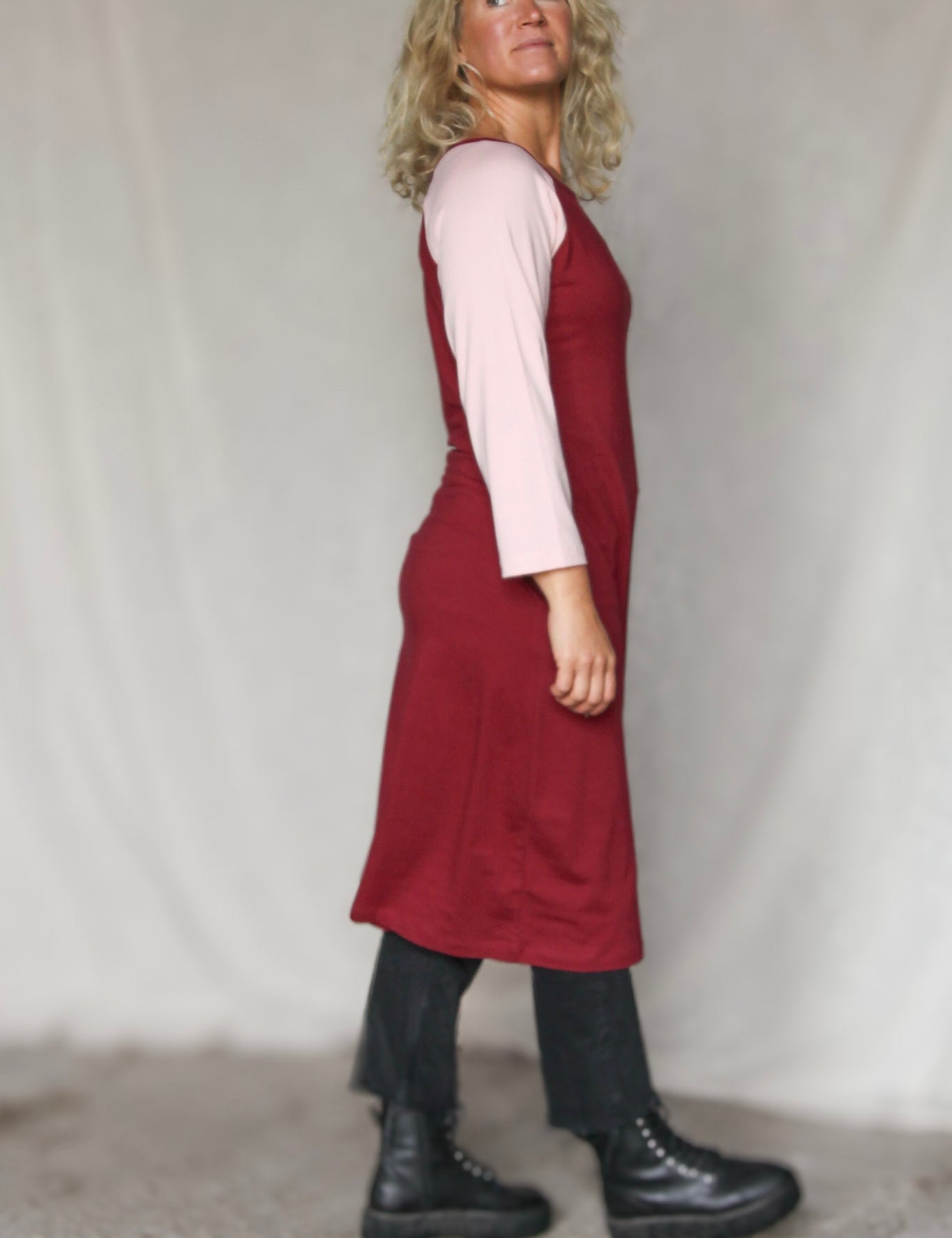 Rod_Rosa_Klanning_Juniskar_Bordeaux_Pink_253.jpg