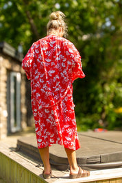 Röd Blommig Kimono Tylösand Flower Red