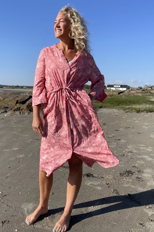 Vaaleanpunainen mekko Lilly Pink Leaf