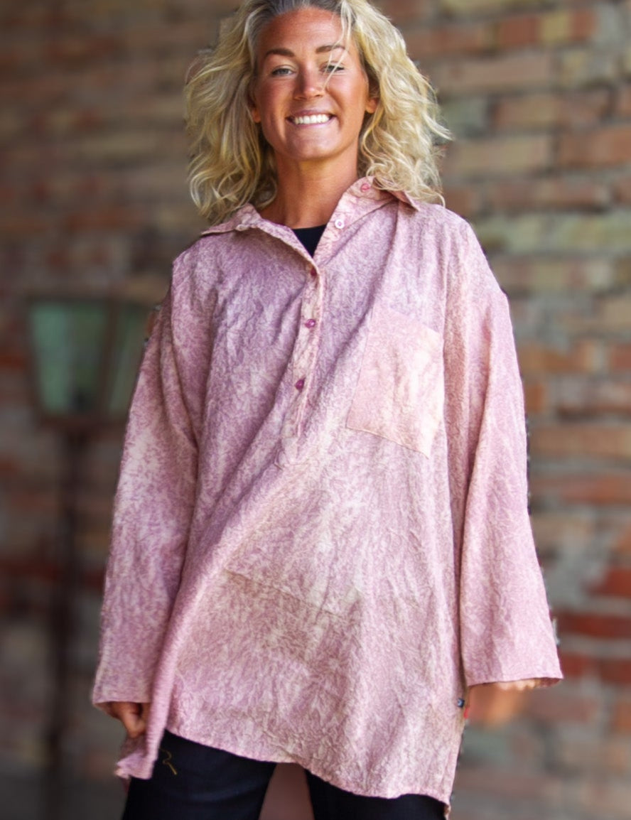 Rosa_Lila_Skjorta_Dhalis_Crinkle_Pink_Purple3.jpg