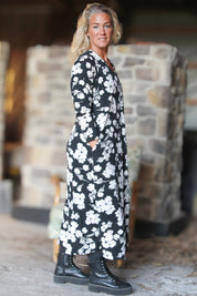 Svart Blommig Klänning Riviera Olive Black