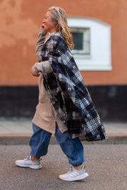 Svart Cape Havö Chequered Black