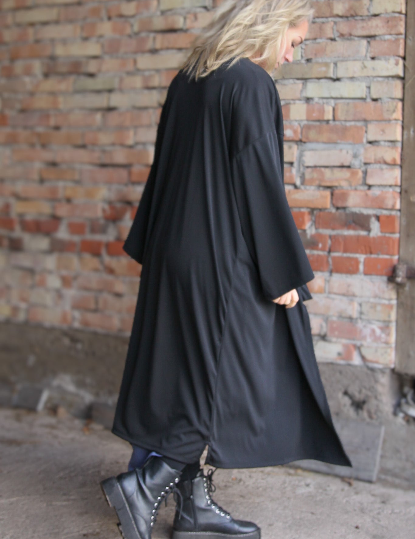 Svart_Kimono_2.jpg