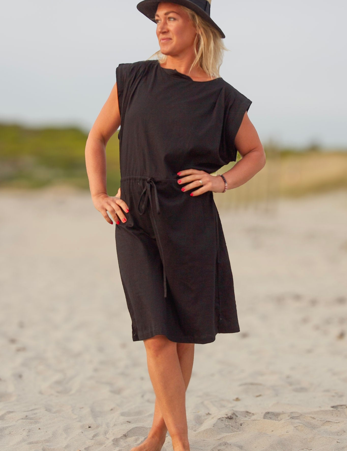 Svart_Klanning_Lusie_Black_257.jpg