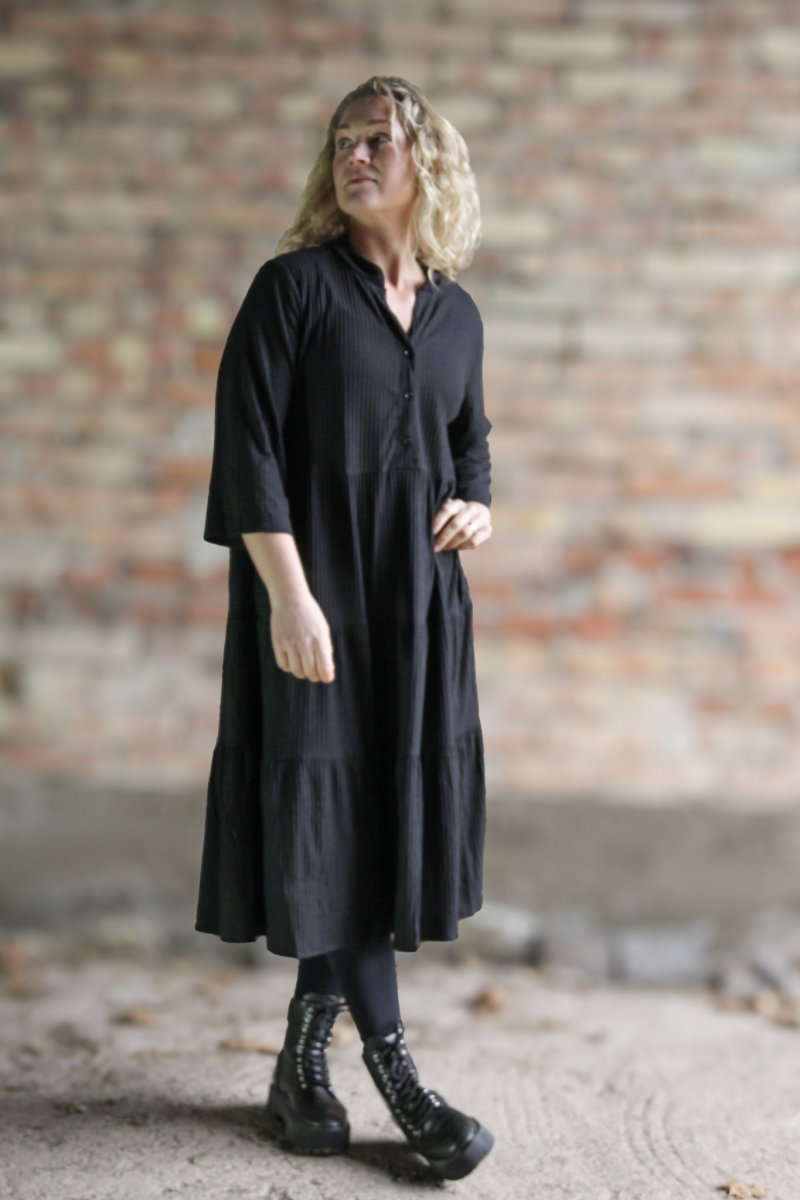 Svart Klänning Miryam Black
