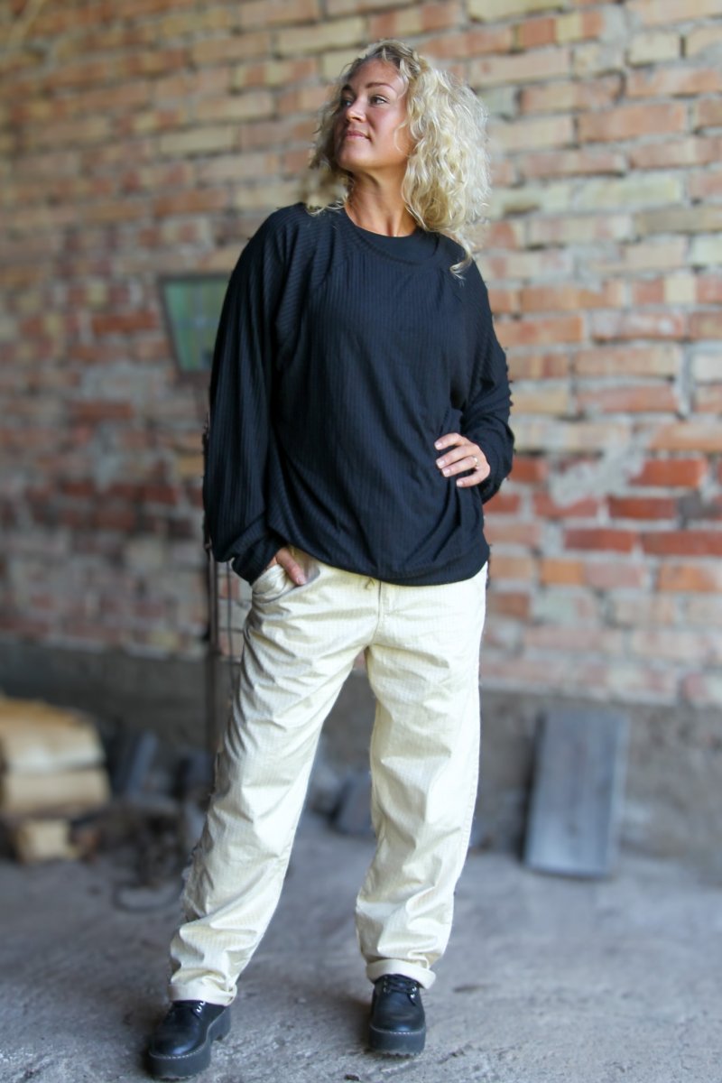 Svart Ribbad Tröja Soft Black