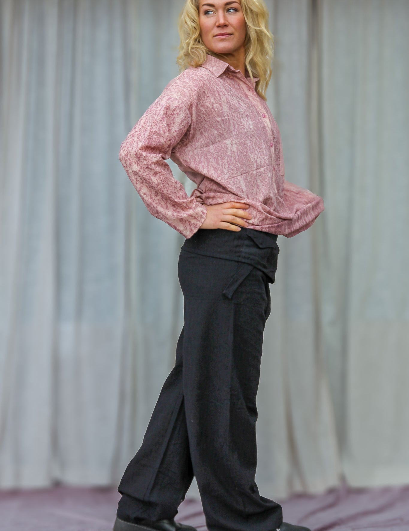 Svart_Omlottbyxa_Breath_Linen_Black1jpg.jpg